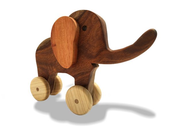 פיל מעץ